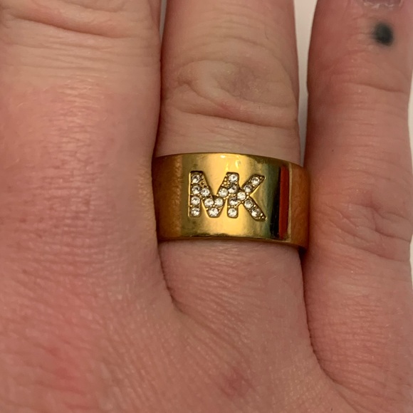 Michael Kors Ring - Picture 2 of 3